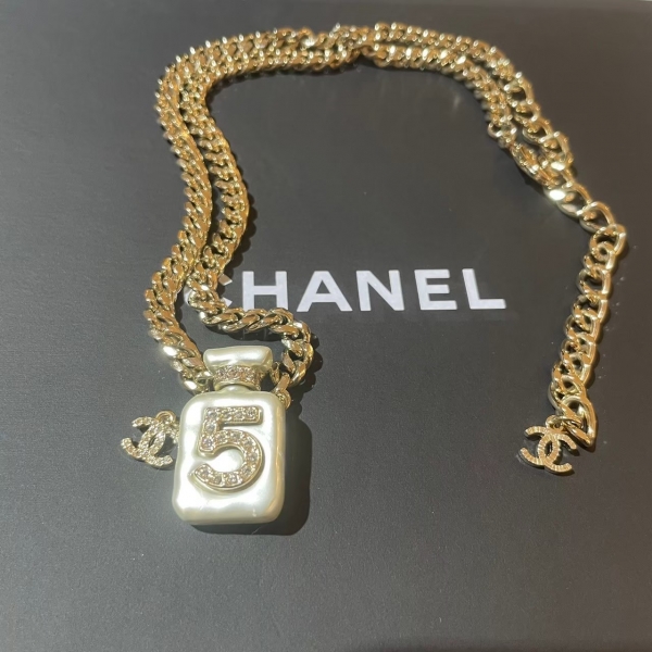 Chanel N°5白香水瓶銀色項鍊