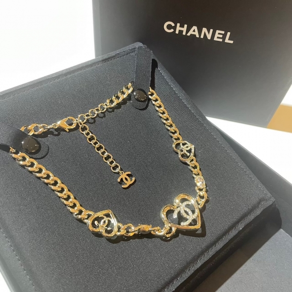 Chanel 金心鑽墜鍊