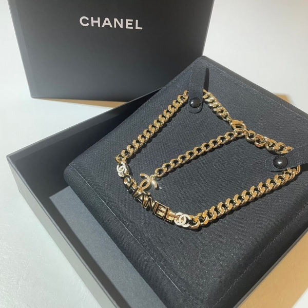 Chanel  金色鍊雙C字CHANEL項鍊