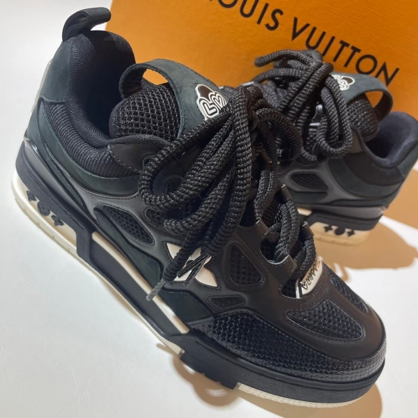 Louis Vuitton  SKATE黑色運動鞋