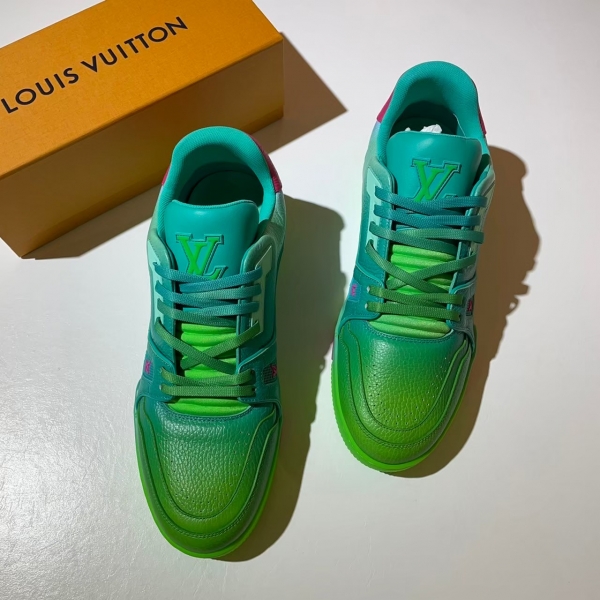 Louis Vuitton TRAINER #54粉綠色漸層運動鞋