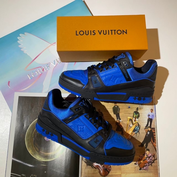 Louis Vuitton  深藍黑皮革運動鞋