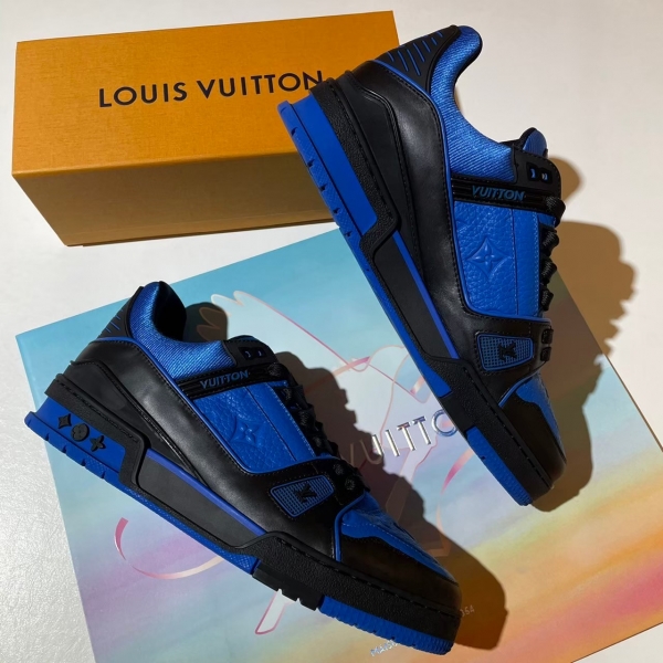 Louis Vuitton  深藍黑皮革運動鞋