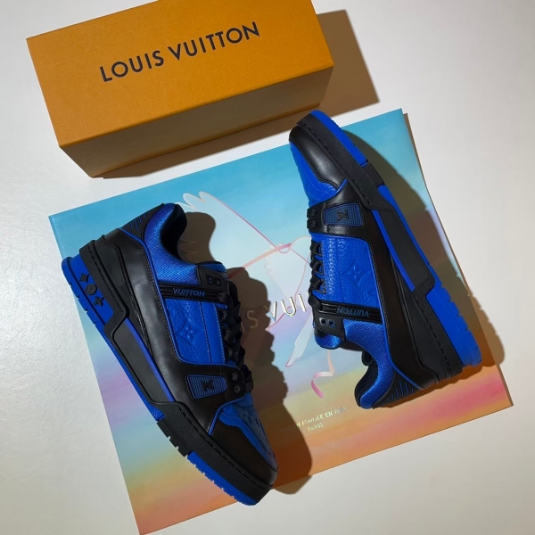 Louis Vuitton  深藍黑皮革運動鞋