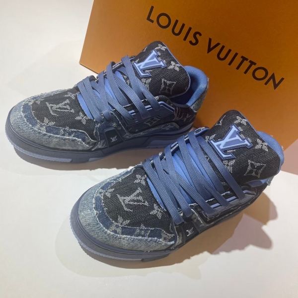 Louis Vuitton  黑藍牛仔布trainer
