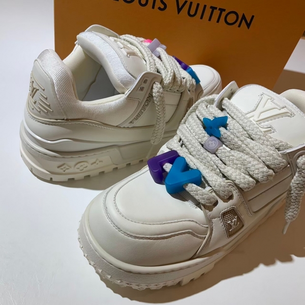 Louis Vuitton  Trainer Maxi 白